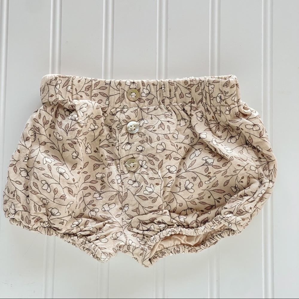 Rylee + Cru Button Short || Magnolia